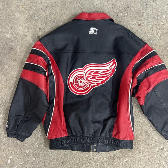Beautiful rare 90s leather Detroit Red Wings STARTER jacket. - Picture 5 of 5